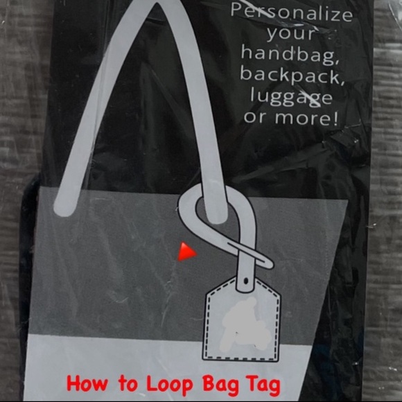 NWT “K•Carroll” Bag Tag, Monogram Letter "U" White Bag Tag with "Black" Letter - Picture 7 of 7